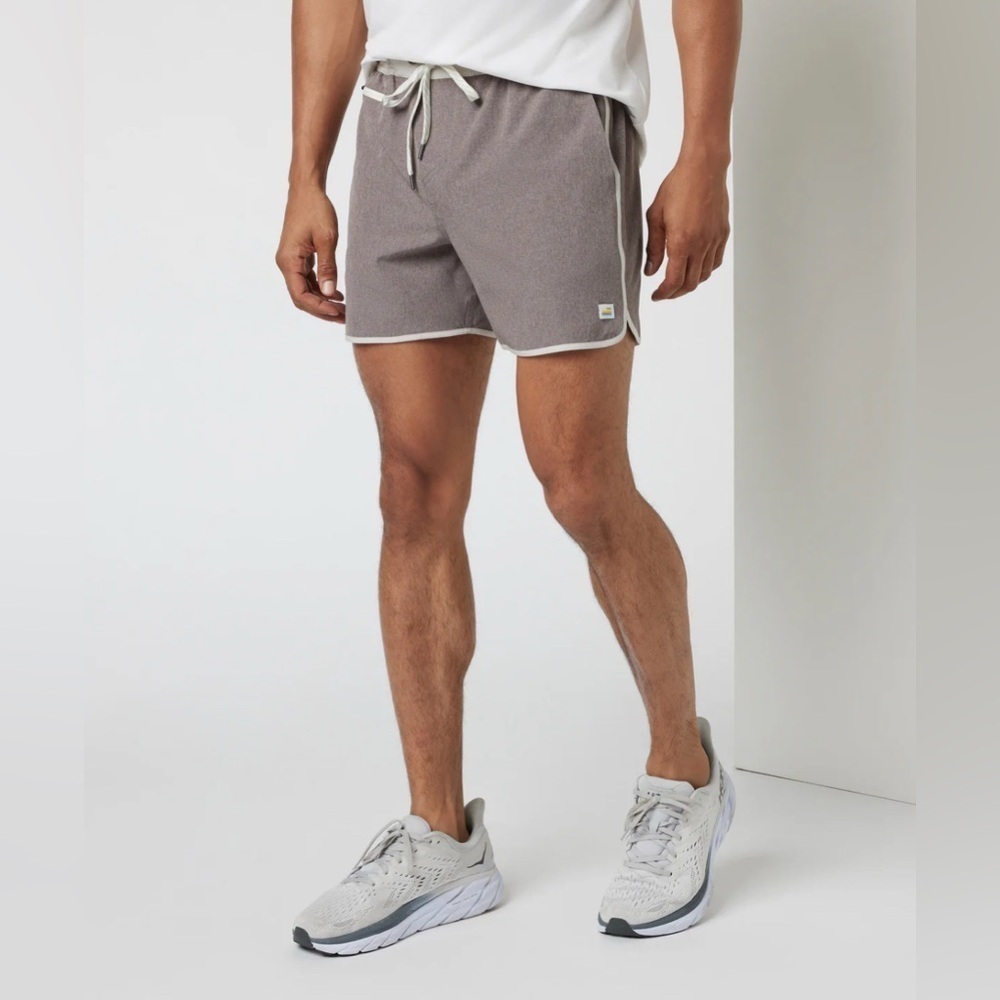 VUORI BANKS SHORTS ADULT UNISEX SIZE S